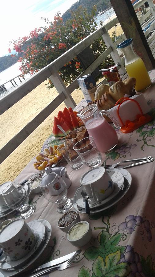 Praia de Araçatiba Nena'S Suites מראה חיצוני תמונה